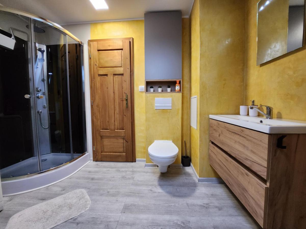 Apartman C2 - 450 M Od Centra Bojnic Bojnice Dış mekan fotoğraf